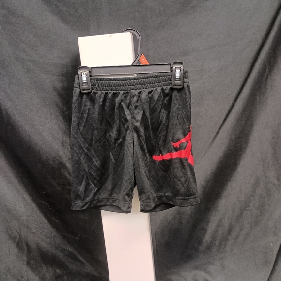 Jordan Kids Black and Red Shorts - Picture 10 of 14